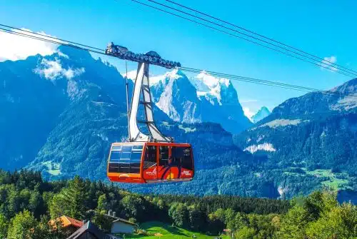 Destinations les plus difficiles d’accès en transport en commun : astuces et alternatives pour les voyageurs