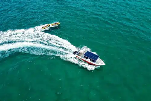Découvrez les activités nautiques immanquables en séjour balnéaire