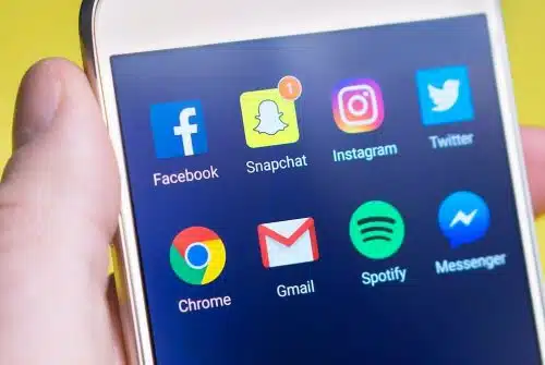 Les meilleures applications mobiles pour simplifier vos déplacements en voyage