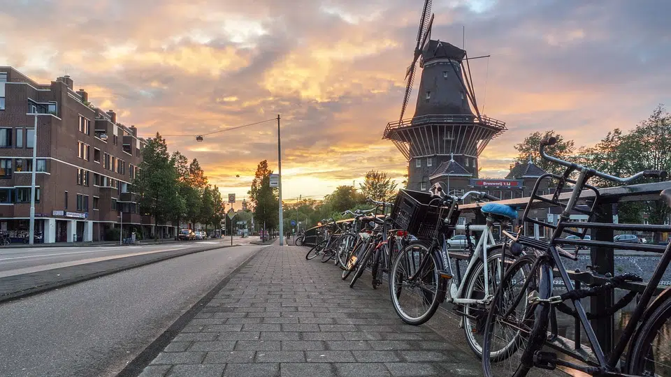 Sortir à Amsterdam : les endroits à ne pas manquer