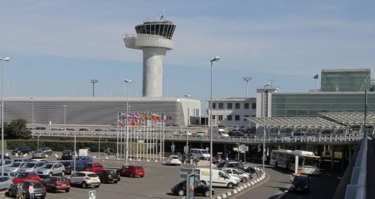 Aéroport de Bordeaux : nouveau parking, nouveaux tarifs !