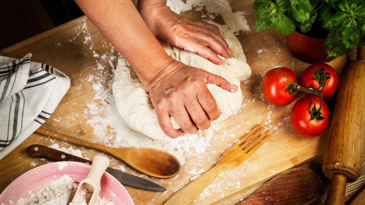 Découvrez les saveurs de l'Italie avec une délicieuse pâte à pizza !