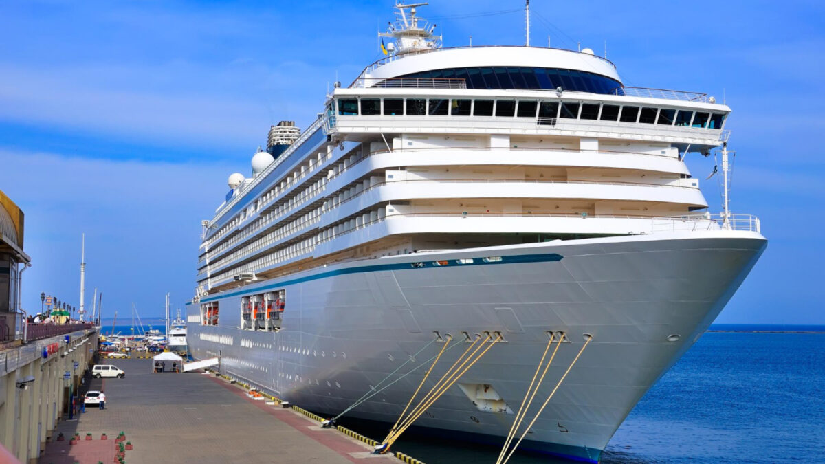 PONANT, la croisière de luxe à la française : ce qu'il faut savoir avant de partir