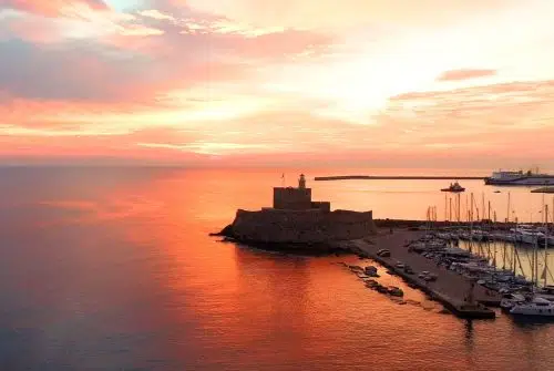 Où aller en Grèce en octobre ?