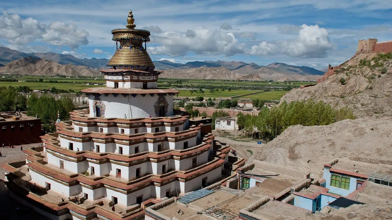 Voyage spirituel de méditation au sommet du monde : le Tibet